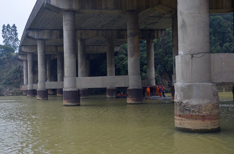 清連橋梁水下加固